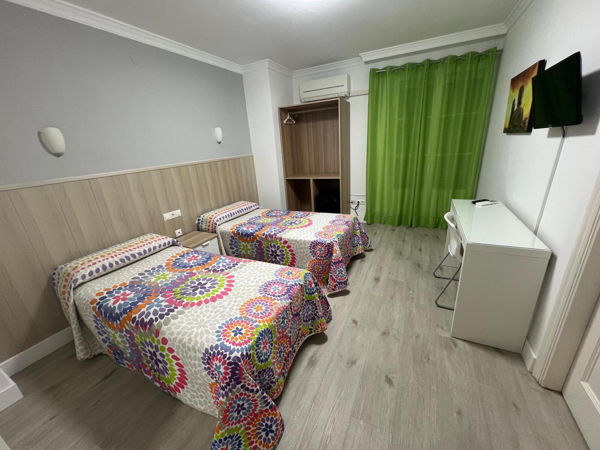 Hotel Dila Velez Malaga Eksteriør billede